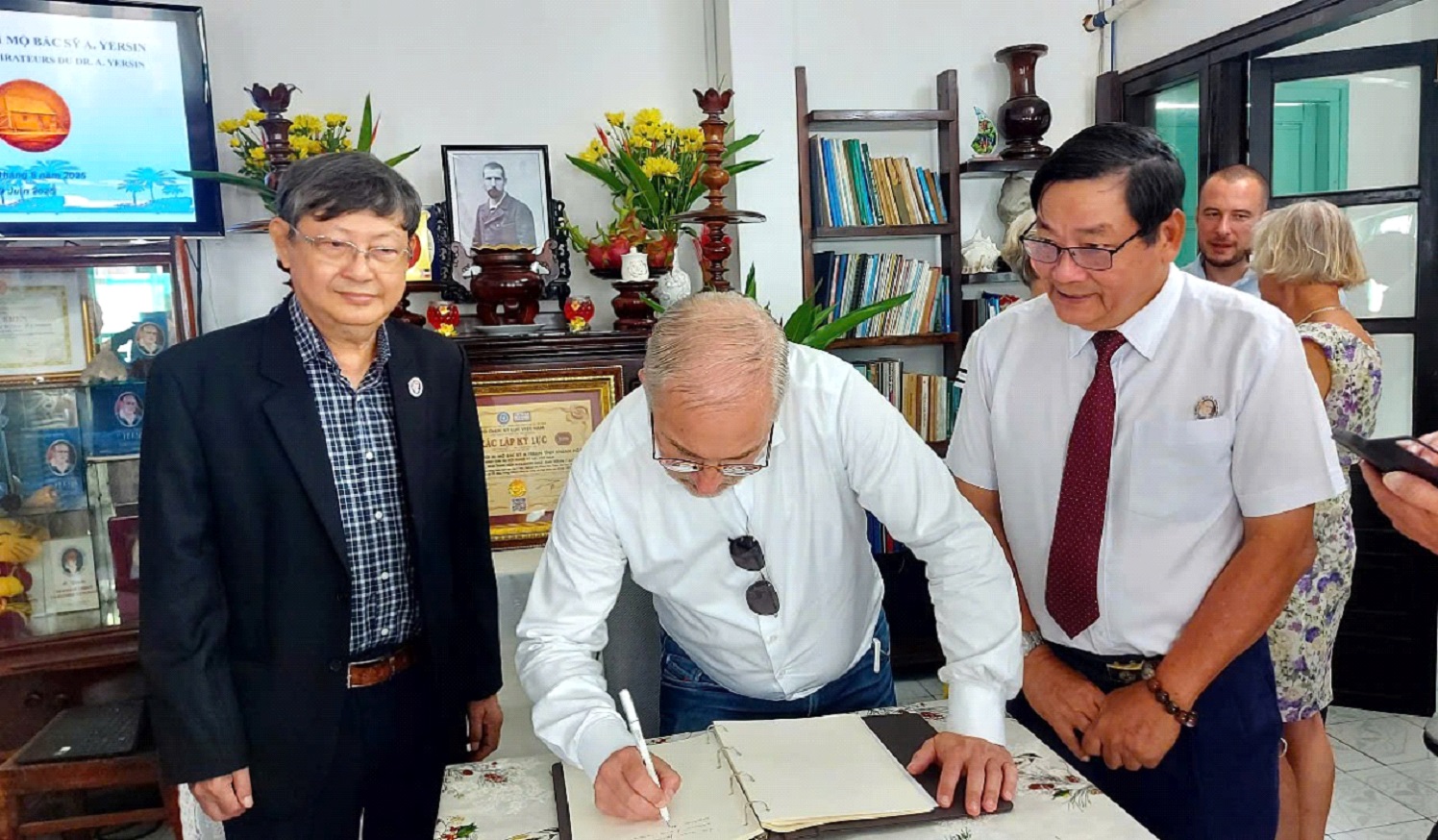 TIYP_YON_VA_LAM_VIYC_VYI_YOAN_LORIENT12